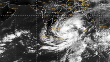 ঘণ্টায় ৬০ কিলোমিটার গতি বাড়াচ্ছে বঙ্গোপসাগরে সৃষ্ট গভীর নিম্নচাপ