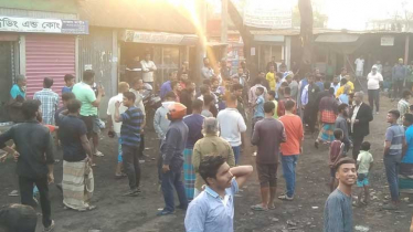 মুন্সীগঞ্জে নৌকা ও স্বতন্ত্র প্রার্থীর সমর্থকদের মধ্যে সংঘর্ষ আহত ৬