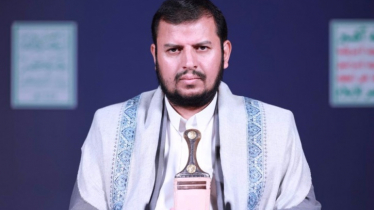 মার্কিন যুদ্ধজাহাজে হামলা চালানোর হুমকি দিল হুথি আন্দোলন