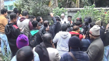 মাশরাফীকে সমর্থন জানিয়ে নির্বাচন থেকে সরে দাঁড়ালেন স্বতন্ত্র প্রার্থী