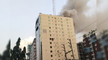 মহাখালীর খাজা টাওয়ারে আগুন, নিয়ন্ত্রণে কাজ করছে ১১ ইউনিট