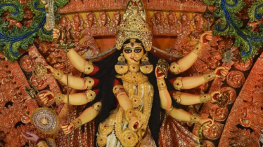 দেবী দুর্গার ৩ চোখ ও ১০ হাত, এর প্রকৃত অর্থ কী?