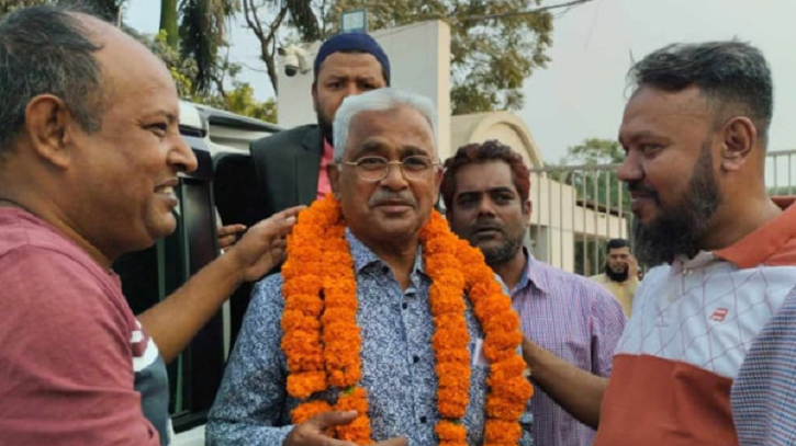 সাড়ে তিন মাস পর কারামুক্ত হলেন আলাল সাড়ে তিন মাস পর কারামুক্ত হলেন আলাল