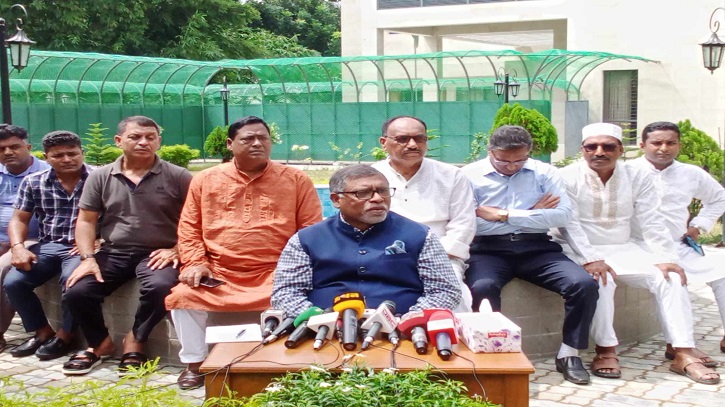 ঢাকায় ডেঙ্গু কমছে: স্বাস্থ্যমন্ত্রী ঢাকায় ডেঙ্গু কমছে: স্বাস্থ্যমন্ত্রী