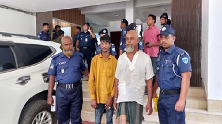 যাত্রী সেজে ছিনতাই করা চক্রের ২ সদস্য আটক যাত্রী সেজে ছিনতাই করা চক্রের ২ সদস্য আটক