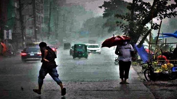 ঘূর্ণিঝড় ‘মিগজাউমের’ প্রভাবে রাজধানীসহ সারাদেশে গুঁড়ি গুঁড়ি বৃষ্টি ঘূর্ণিঝড় ‘মিগজাউমের’ প্রভাবে রাজধানীসহ সারাদেশে গুঁড়ি গুঁড়ি বৃষ্টি