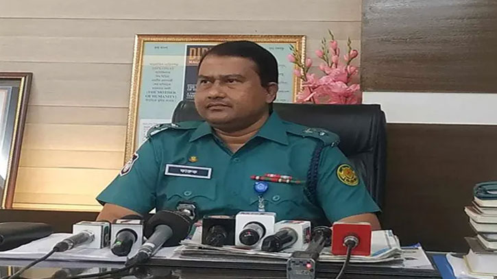 আমেরিকার নতুন ভিসা নীতি, যা বললেন পুলিশের ডিসি মিডিয়া আমেরিকার নতুন ভিসা নীতি, যা বললেন পুলিশের ডিসি মিডিয়া