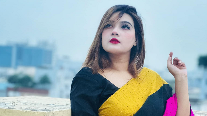 এবার নাম বদলে ফেললেন মাহি এবার নাম বদলে ফেললেন মাহি