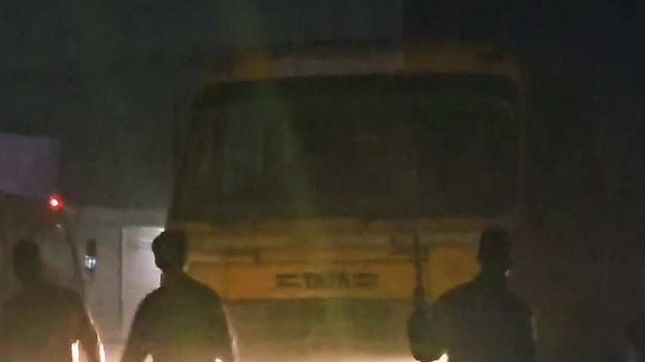 সবজি ও পণ্যবাহী ট্রাকে চাঁদাবাজি, গ্রেফতার ৫১ সবজি ও পণ্যবাহী ট্রাকে চাঁদাবাজি, গ্রেফতার ৫১