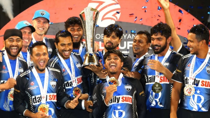বিদেশের মঞ্চে প্রথম শিরোপা জয়, রংপুর পেল ৬ কোটি টাকা