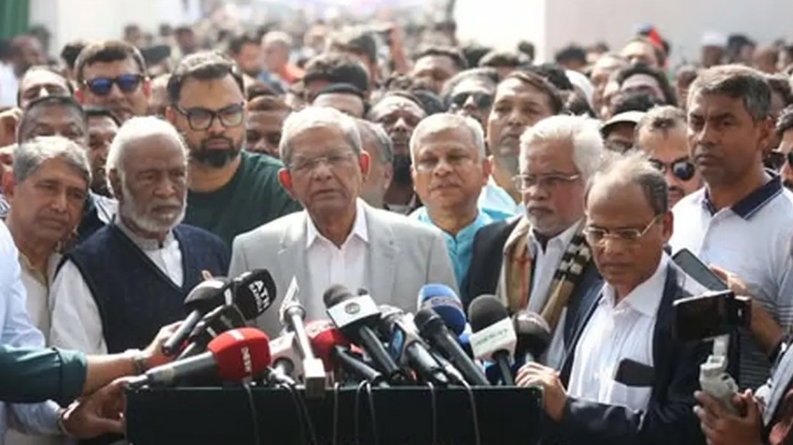 সংস্কার ও নির্বাচনের মধ্যে কোনো বিরোধ নেই: মির্জা ফখরুল সংস্কার ও নির্বাচনের মধ্যে কোনো বিরোধ নেই: মির্জা ফখরুল