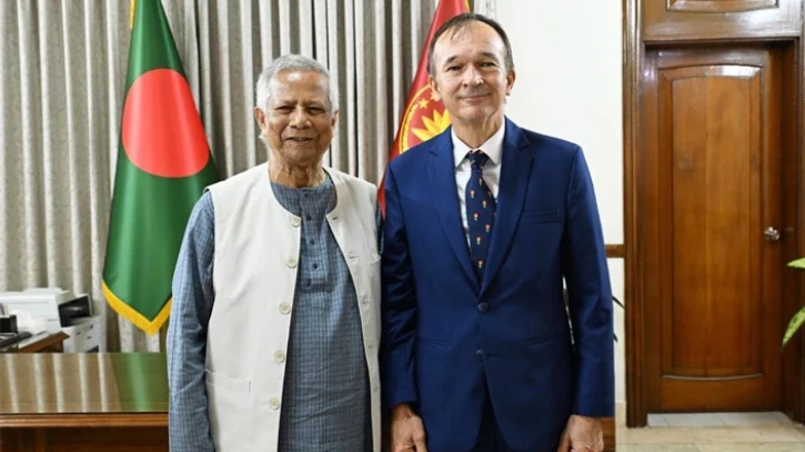 প্রধান উপদেষ্টার সঙ্গে ডাচ রাষ্ট্রদূতের বিদায়ী সাক্ষাৎ