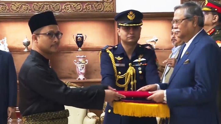 মালয়েশিয়ার কাছে বিনিয়োগের আহ্বান রাষ্ট্রপতির মালয়েশিয়ার কাছে বিনিয়োগের আহ্বান রাষ্ট্রপতির