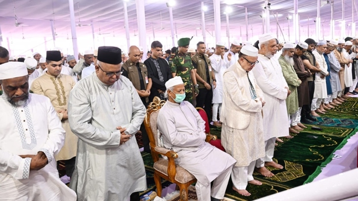 দেশের মঙ্গলে সবার কাছে দোয়া চাইলেন প্রধান উপদেষ্টা