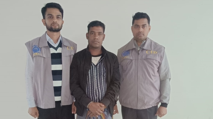 জ্বিনের মাধ্যমে গর্ভধারণের প্রলোভন দিয়ে ৩০ লাখ টাকা আত্মসাৎ জ্বিনের মাধ্যমে গর্ভধারণের প্রলোভন দিয়ে ৩০ লাখ টাকা আত্মসাৎ