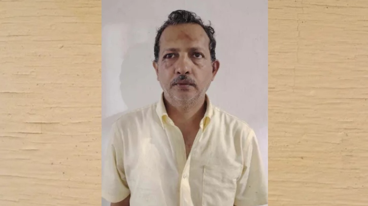 শেখ হাসিনার ব্যক্তিগত কর্মকর্তা গ্রেফতার শেখ হাসিনার ব্যক্তিগত কর্মকর্তা গ্রেফতার