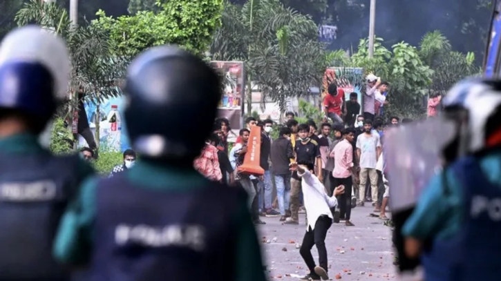 গণঅভ্যুত্থানে প্রাণঘাতী শক্তি প্রয়োগের অনুমতি দিয়েছিলেন শেখ হাসিনা গণঅভ্যুত্থানে প্রাণঘাতী শক্তি প্রয়োগের অনুমতি দিয়েছিলেন শেখ হাসিনা
