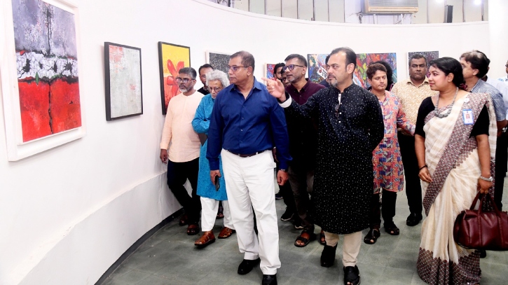 গণঅভ্যুত্থানের প্রথম বার্ষিকী উপলক্ষে ঢাবিতে সেমিনার ও শিল্পকর্ম প্রদর্শনী গণঅভ্যুত্থানের প্রথম বার্ষিকী উপলক্ষে ঢাবিতে সেমিনার ও শিল্পকর্ম প্রদর্শনী