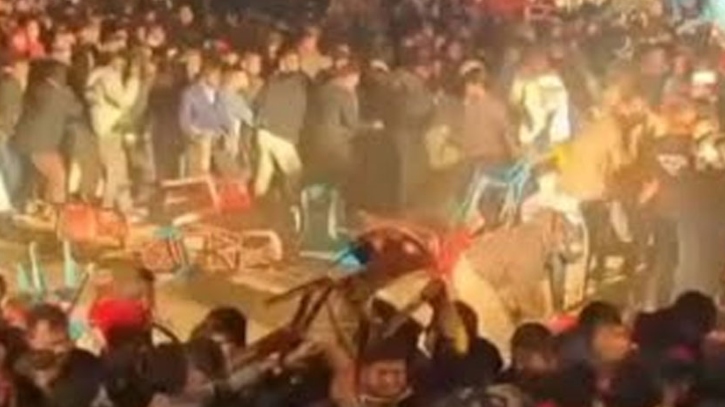 কি কারণে ‘ইত্যাদি’ অনুষ্ঠানে বিশৃঙ্খলা?    