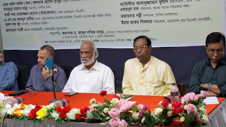 ঐক্য বজায় রেখে গণতন্ত্রে উত্তরণই একমাত্র সমাধান: মঈন খান ঐক্য বজায় রেখে গণতন্ত্রে উত্তরণই একমাত্র সমাধান: মঈন খান