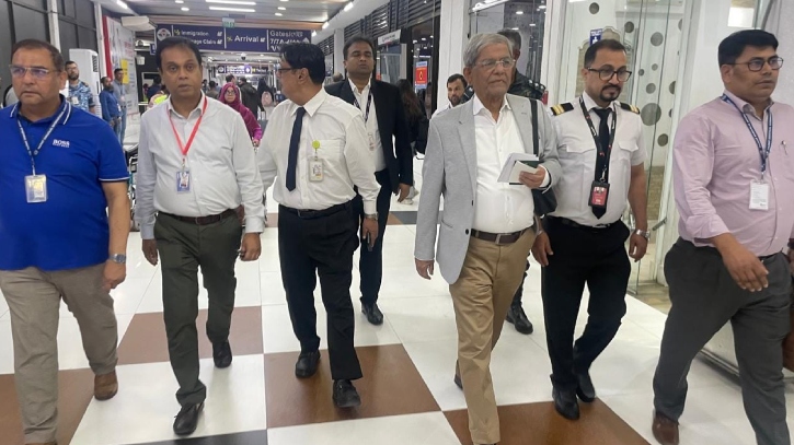 চিকিৎসা নিতে ব্যাংককে গেছেন মির্জা ফখরুল চিকিৎসা নিতে ব্যাংককে গেছেন মির্জা ফখরুল