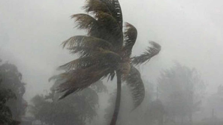 ৭ অঞ্চলে বজ্রসহ ঝড়ের শঙ্কা 