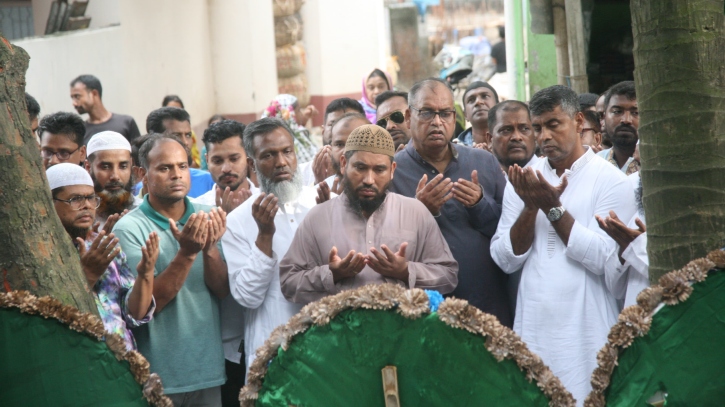 মাইলস্টোন ট্র্যাজেডিতে শহীদ তিন পরিবারের পাশে শামসুজ্জামান দুদু