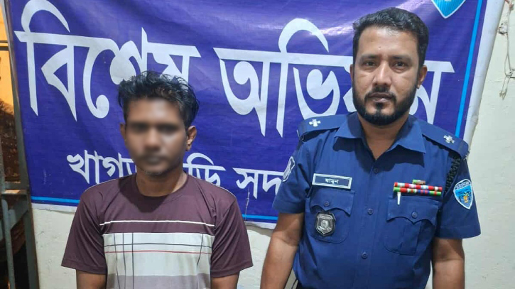 খুন ও অস্ত্রসহ ২০ মামলার পলাতক আসামি গ্রেফতার