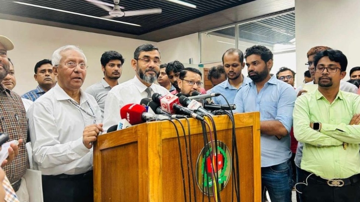 নির্বাচনি প্রচারণায় থাকছে না পোস্টার: ইসি নির্বাচনি প্রচারণায় থাকছে না পোস্টার: ইসি