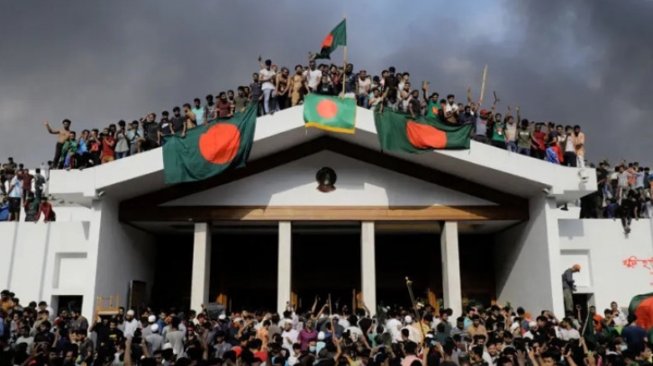 ৫ আগস্ট সাধারণ ছুটি ঘোষণা ৫ আগস্ট সাধারণ ছুটি ঘোষণা