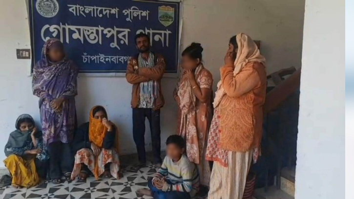 চাঁপাইনবাবগঞ্জ সীমান্ত দিয়ে ১৫ জনকে বিএসএফের পুশইন