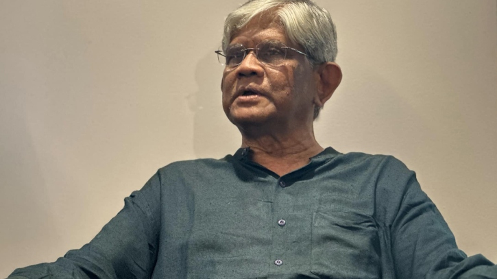 নতুন অর্থবছরেই সরকারি কর্মচারীদের মহার্ঘ ভাতা, তবে... নতুন অর্থবছরেই সরকারি কর্মচারীদের মহার্ঘ ভাতা, তবে...