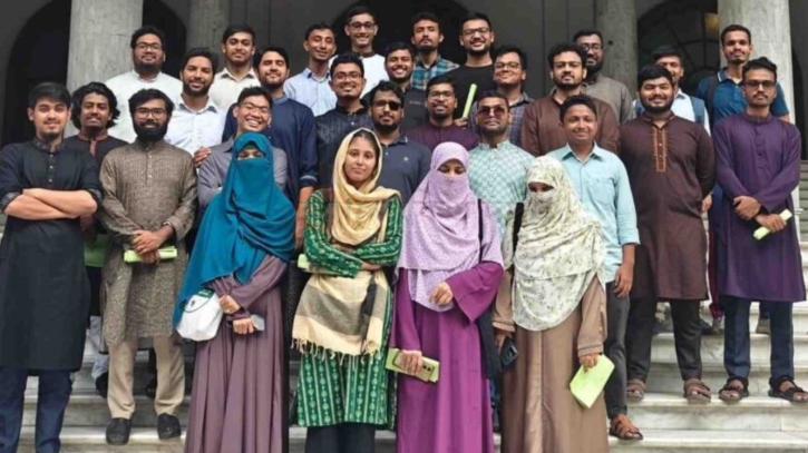 ডাকসুর ২৮ পদে ২৩টিই শিবিরের, নেই ছাত্রদলের কেউ ডাকসুর ২৮ পদে ২৩টিই শিবিরের, নেই ছাত্রদলের কেউ