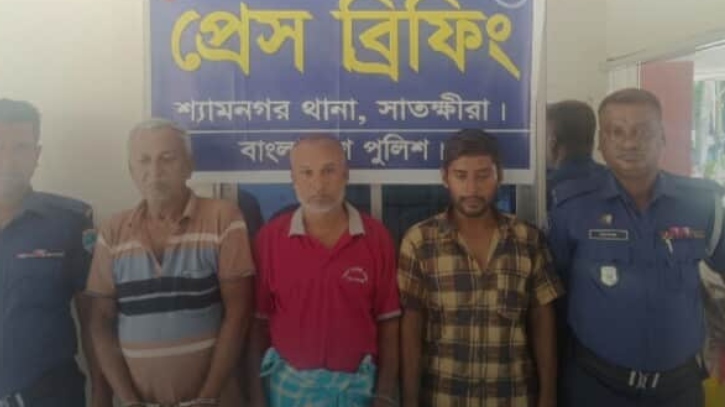 জলদস্যু কাজল-মুন্না বাহিনীর ৩ সদস্য গ্রেফতার