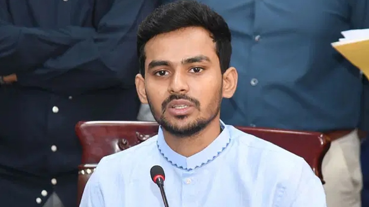 রাজধানীর নির্দিষ্ট সড়কে চলবে বুয়েটের ই-রিক্সা: আসিফ মাহমুদ রাজধানীর নির্দিষ্ট সড়কে চলবে বুয়েটের ই-রিক্সা: আসিফ মাহমুদ