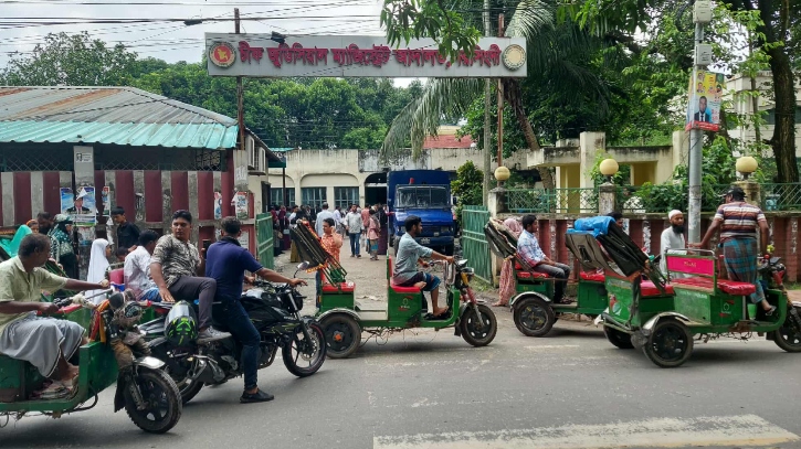 হত্যা মামলায় কারাগারে মাধবদী পৌরসভার মেয়র মোশাররফ হোসেন মানিক হত্যা মামলায় কারাগারে মাধবদী পৌরসভার মেয়র মোশাররফ হোসেন মানিক
