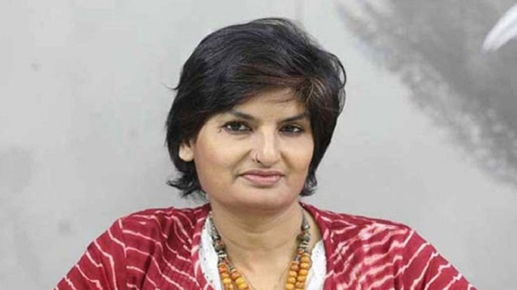 দুদকে চলছে মুন্নী সাহার জিজ্ঞাসাবাদ  