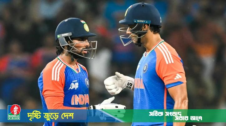 পাকিস্তানকে হারিয়ে এশিয়া কাপে অপরাজিত চ্যাম্পিয়ন ভারত