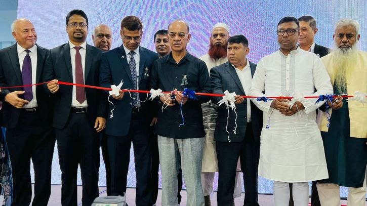 ওমরাহসহ ৩৮৬ যাত্রী নিয়ে জেদ্দায় গেলো ইউএস-বাংলার প্রথম ফ্লাইট ওমরাহসহ ৩৮৬ যাত্রী নিয়ে জেদ্দায় গেলো ইউএস-বাংলার প্রথম ফ্লাইট