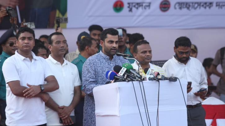 বিএনপির মহাসমাবেশে যোগ দিয়ে যা বললেন তামিম ইকবাল বিএনপির মহাসমাবেশে যোগ দিয়ে যা বললেন তামিম ইকবাল