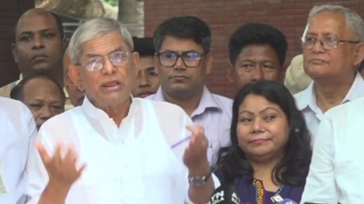 পরাজিত শক্তি আবার ঘুরে দাঁড়ানোর চেষ্টা করছে: মির্জা ফখরুল পরাজিত শক্তি আবার ঘুরে দাঁড়ানোর চেষ্টা করছে: মির্জা ফখরুল