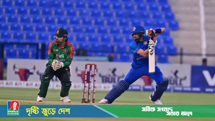 হোয়াইটওয়াশ এড়াতে টাইগারদের প্রয়োজন ২৯৪ রান
