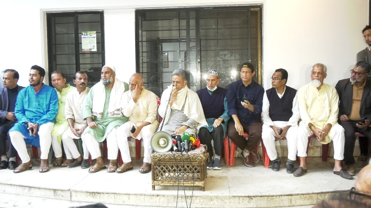 দেশে ফিরে নিজেই মনোনয়নপত্র জমা দেবেন তারেক রহমান: আমীর খসরু