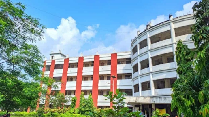 শহীদ আবু সাঈদের শাহাদত বার্ষিকীতে বেরোবি যাচ্ছেন চার উপদেষ্টা শহীদ আবু সাঈদের শাহাদত বার্ষিকীতে বেরোবি যাচ্ছেন চার উপদেষ্টা