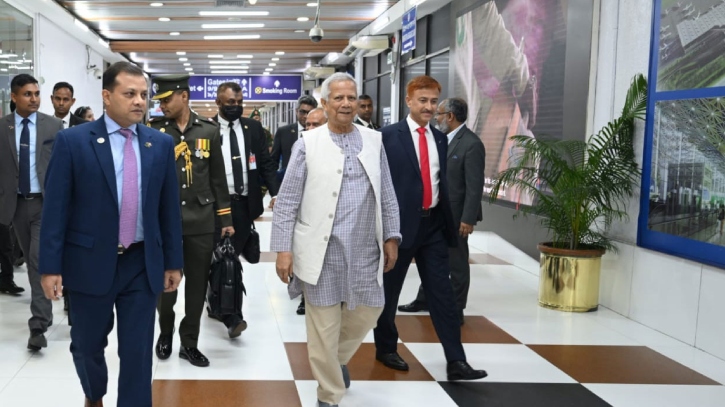 দেশে ফিরেছেন প্রধান উপদেষ্টা দেশে ফিরেছেন প্রধান উপদেষ্টা