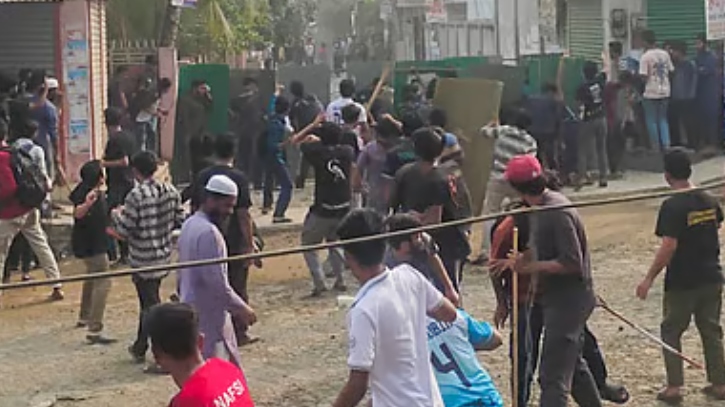 কুয়েটের সংঘর্ষে শতাধিক আহত, পাঁচ দফা দাবি শিক্ষার্থীদের