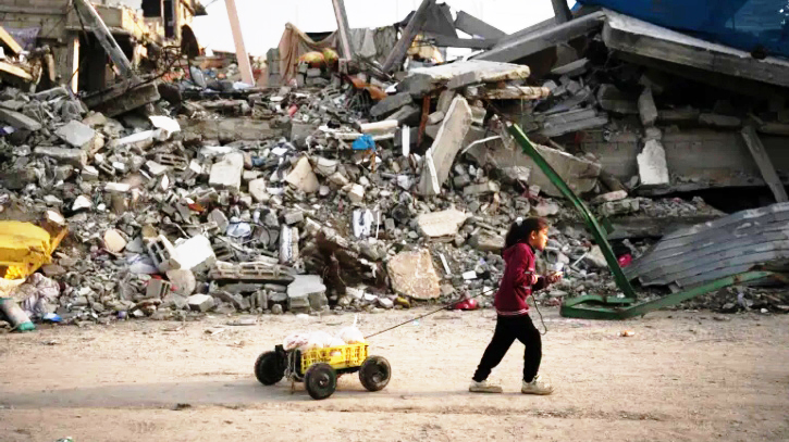 যুদ্ধবিরতির মাঝেও হামলা, গাজায় নিহতের সংখ্যা ৭০ হাজার ছাড়ালো