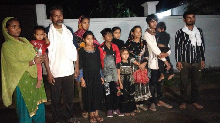 ফেনীর সীমান্ত দিয়ে ২৪ জনকে পুশ-ইন বিএসএফের ফেনীর সীমান্ত দিয়ে ২৪ জনকে পুশ-ইন বিএসএফের