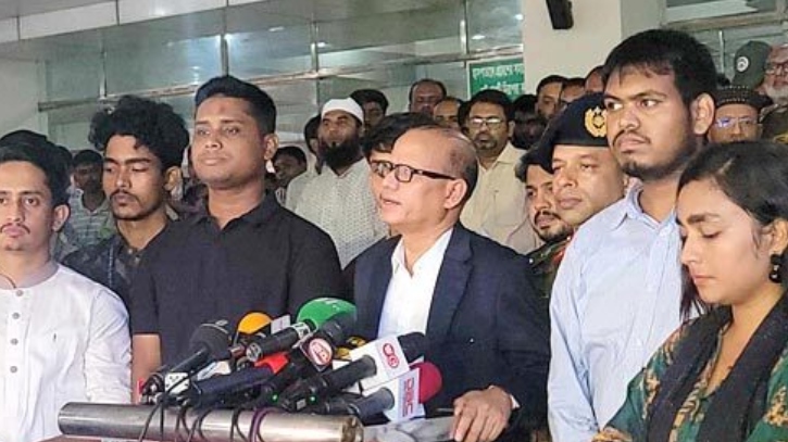 ৯০ দিনের মধ্যে স্বাস্থ্যখাতে দৃশ্যমান পরিবর্তনের চ্যালেঞ্জ ৯০ দিনের মধ্যে স্বাস্থ্যখাতে দৃশ্যমান পরিবর্তনের চ্যালেঞ্জ