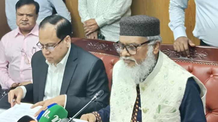 পবিত্র হজ পালনে ৩ প্যাকেজ ঘোষণা করলো সরকার, খরচ কত?